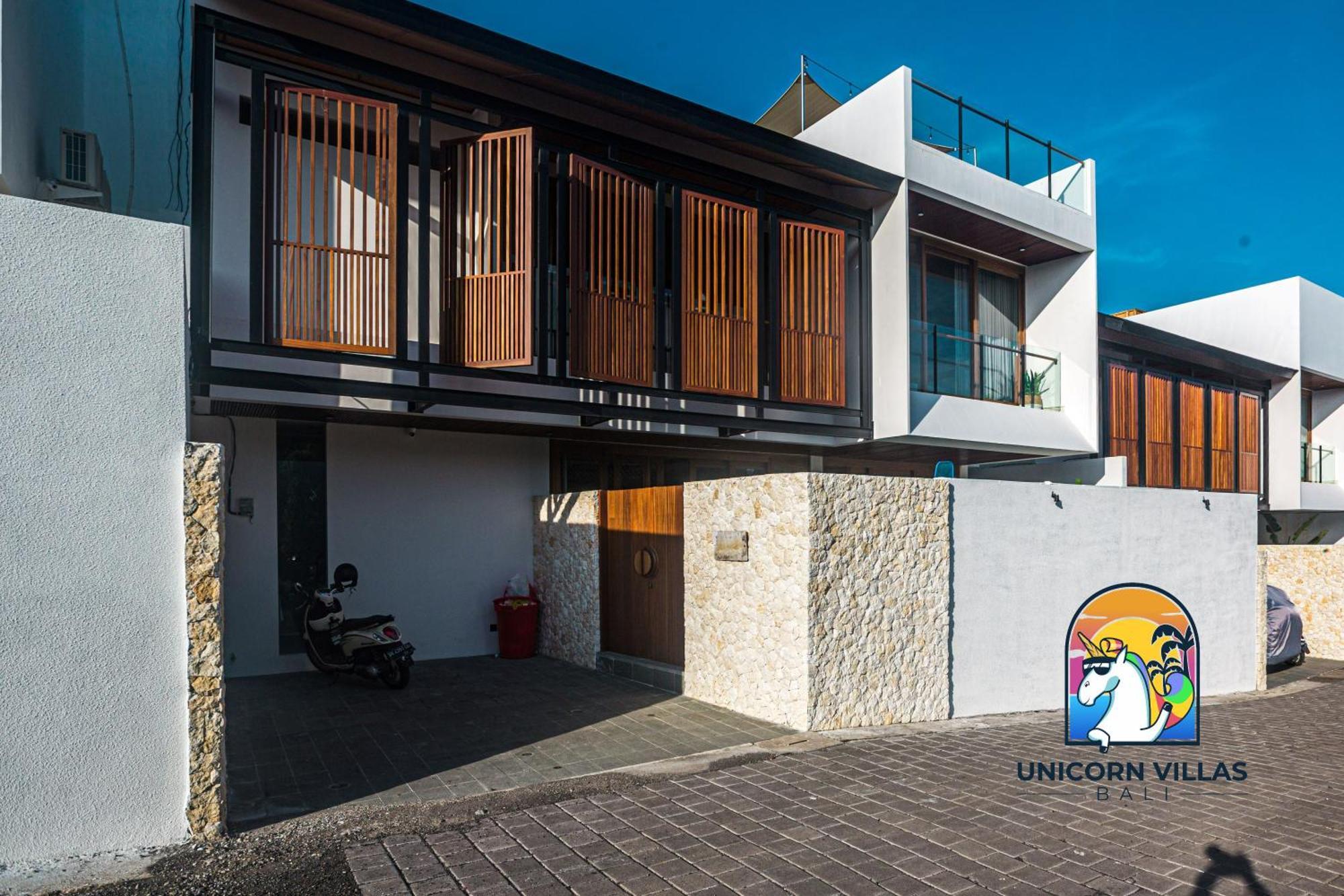 Villa Rufina - By Unicorn Villas Bali Чангу Екстер'єр фото